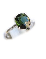 THERA（提亚）碧玺工厂店 亚马逊珠宝首饰开发与销售的创新之路